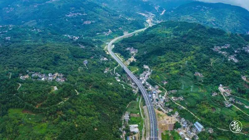 南澗彝族自治縣至景東彝族自治縣 高速公路 南澗彝族自治縣至景東彝族自治縣 高速公路
